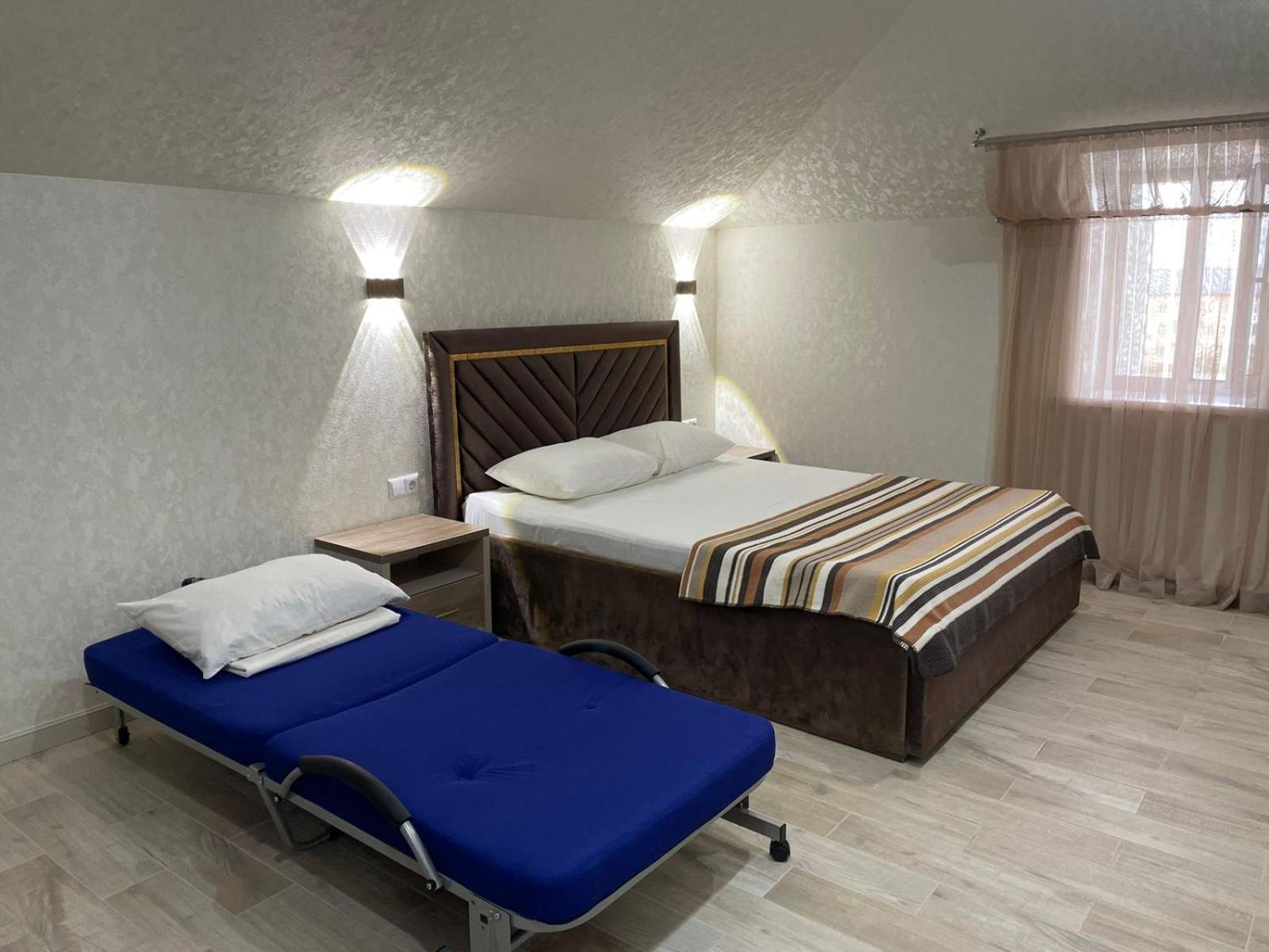 Гостинично-Банный Комплекс Майами Люкс Hotel Qostanaj Buitenkant foto